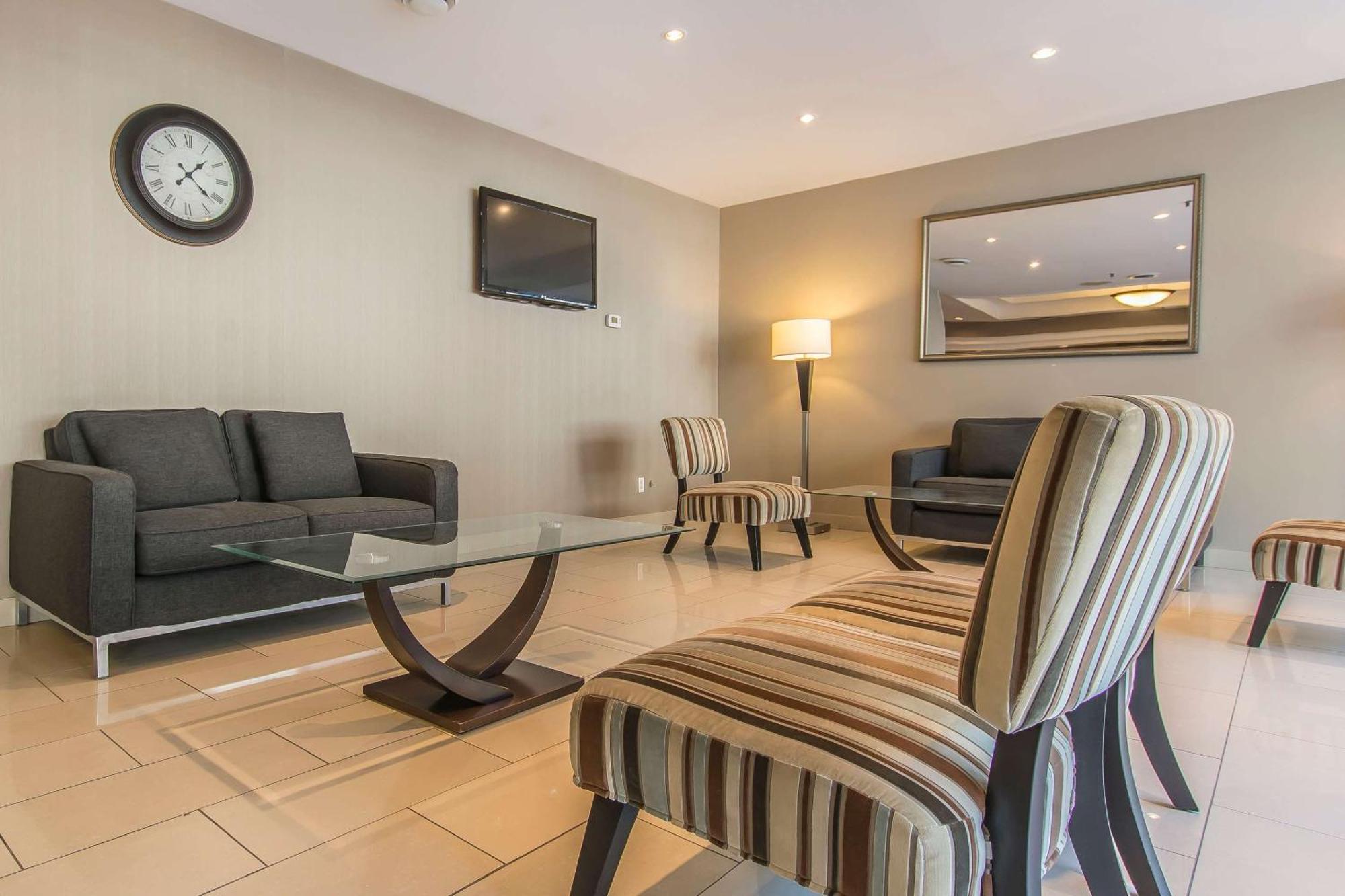 Hotel Comfort Downtown Montréal